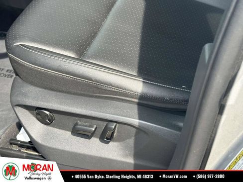 Used 2018 Volkswagen Atlas SE FWD image 19