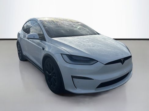 Used 2022 Tesla Model X Plaid image 42
