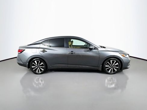 Used 2022 Nissan Sentra SV w/ SV Premium Package image 6