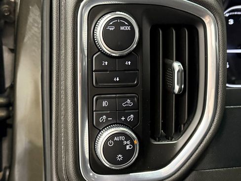 Used 2022 GMC Sierra 2500 SLE w/ X31 Off-Road Package AWD/4WD image 19