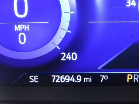 Used 2020 Ford Escape SE Sport image 14