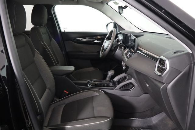 Used 2024 Chevrolet TrailBlazer LT FWD image 18