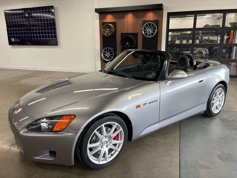 Used 2001 Honda S2000 image 3