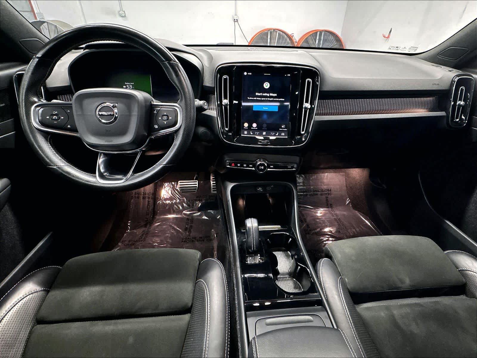 Used 2021 Volvo XC40 P8 Recharge w/ Advanced Package AWD/4WD image 16