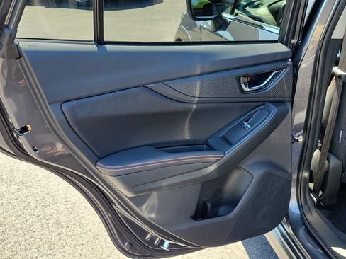 Certified 2021 Subaru Crosstrek 2.5i Limited w/ Moonroof Package 2 image 13