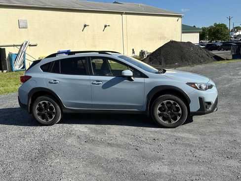 Used 2022 Subaru Crosstrek 2.0i Premium w/ Popular Package #3 AWD/4WD image 9