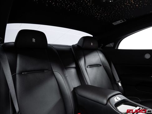 Used 2016 Rolls-Royce Wraith RWD image 31