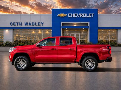 New 2026 Chevrolet Colorado LT w/ LT Convenience Package AWD/4WD image 4