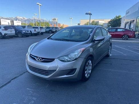 Used 2013 Hyundai Elantra GLS FWD image 5
