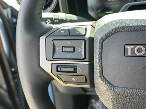 Used 2024 Toyota Land Cruiser image 24