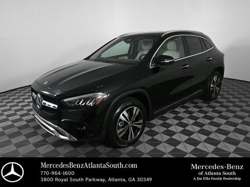 Certified 2026 Mercedes-Benz GLA 250 image 1