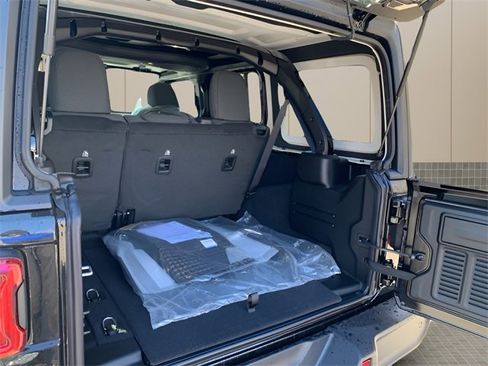 New 2025 Jeep Wrangler Willys image 15