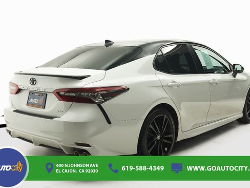 Used 2022 Toyota Camry XSE w/ Navigation Package FWD image 6