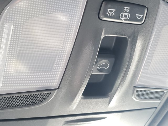 Used 2019 Hyundai Kona Limited FWD image 34