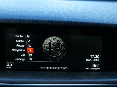 Used 2018 Alfa Romeo Stelvio Ti Sport image 25