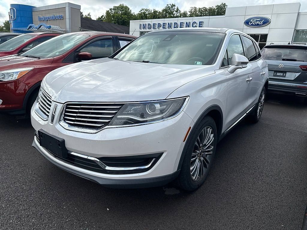 Used 2016 Lincoln MKX Reserve AWD/4WD image 5