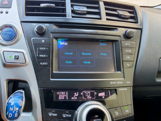 Used 2012 Toyota Prius V Five FWD image 50