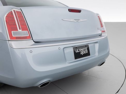 Used 2013 Chrysler 300 C Luxury Series w/ Harman Kardon Audio Group RWD image 17