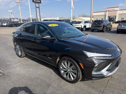 Used 2024 Buick Envista Avenir image 3