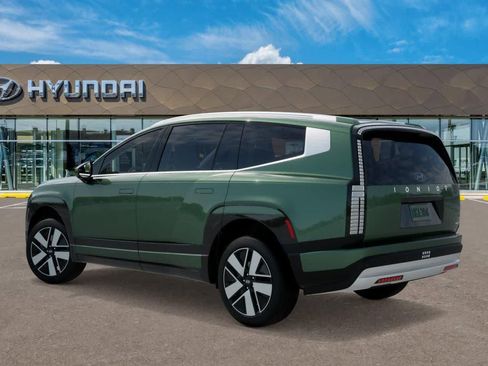 New 2026 Hyundai Ioniq 9 SEL image 5