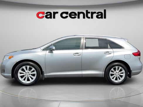 Used 2015 Toyota Venza LE AWD/4WD image 3