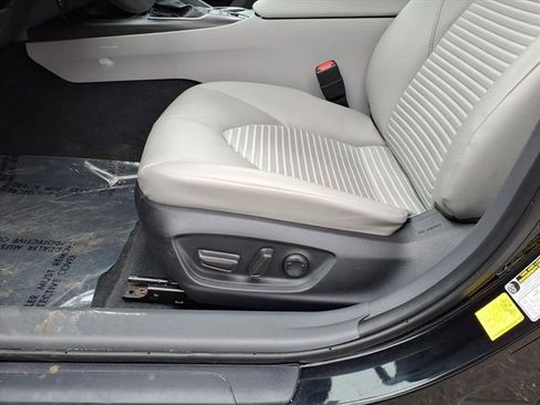 Certified 2023 Toyota Camry SE image 17