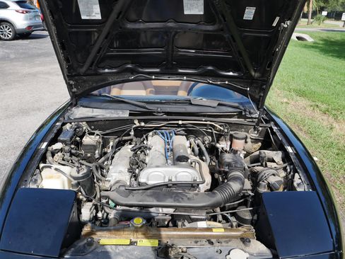 Used 1997 MAZDA MX-5 Miata RWD image 46