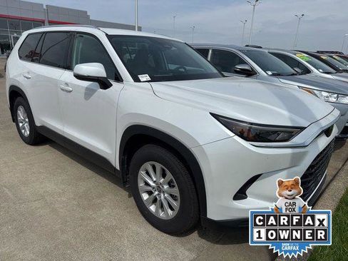 Certified 2026 Toyota Grand Highlander XLE image 9