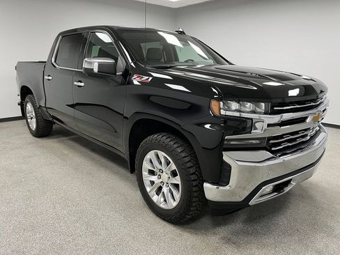 Used 2021 Chevrolet Silverado 1500 LTZ AWD/4WD image 2