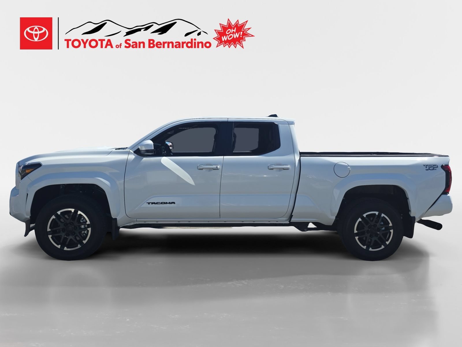 Certified 2026 Toyota Tacoma TRD Sport AWD/4WD image 2