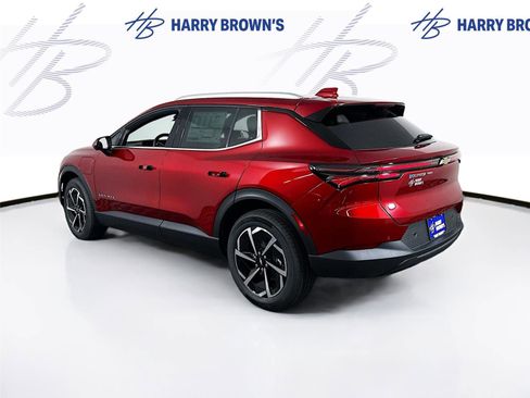New 2026 Chevrolet Equinox EV LT image 29