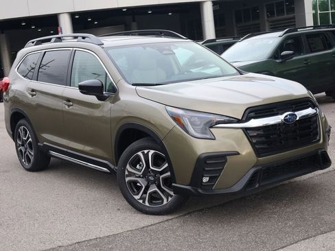 New 2026 Subaru Ascent Limited AWD/4WD image 2