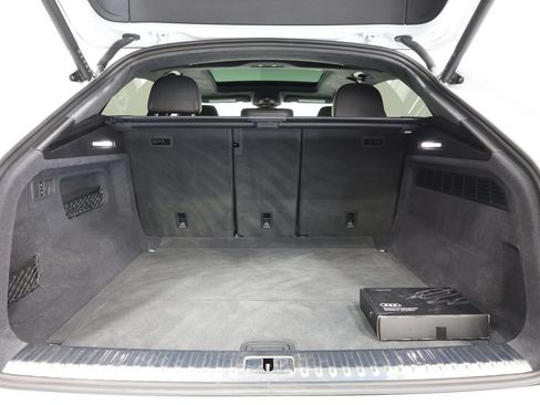 Used 2024 Audi RS Q8 w/ Black Optic Package AWD/4WD image 28