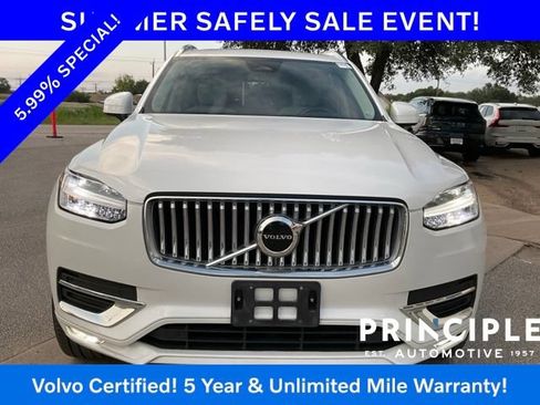 Certified 2024 Volvo XC90 B5 Core AWD/4WD image 3