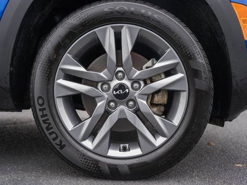 Used 2023 Kia Seltos LX image 15