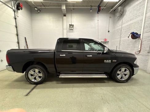 Used 2017 RAM 1500 Big Horn AWD/4WD image 5