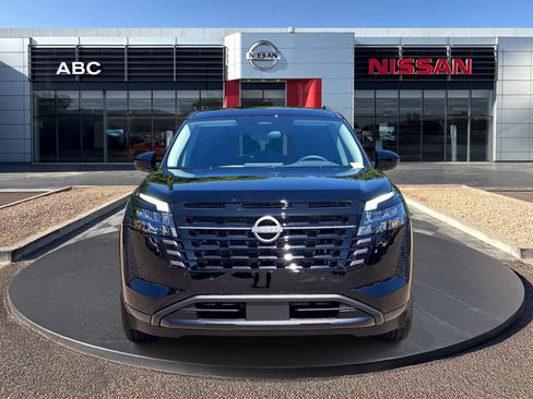 New 2026 Nissan Pathfinder SV FWD image 2