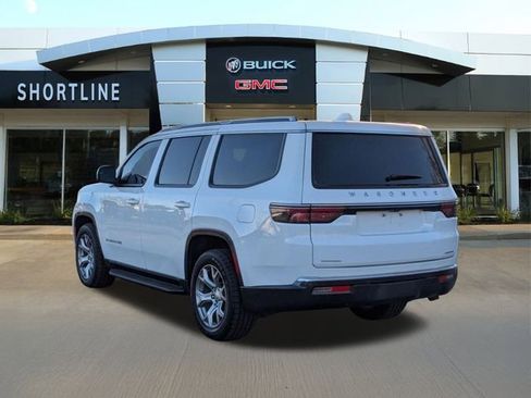 Used 2022 Jeep Wagoneer Series II image 5