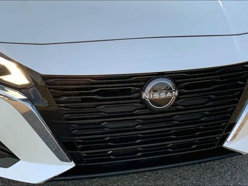 Used 2023 Nissan Altima 2.5 SL image 29