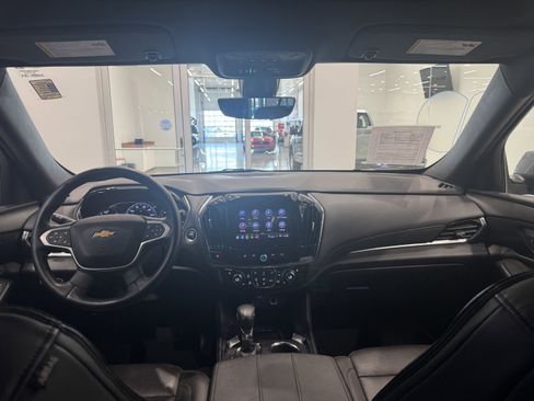 Used 2023 Chevrolet Traverse High Country image 29