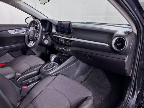Certified 2023 Kia Forte LXS w/ LXS Technology Package FWD image 26