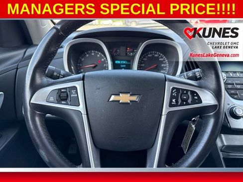 Used 2017 Chevrolet Equinox Premier w/ Enhanced Convenience Package AWD/4WD image 35