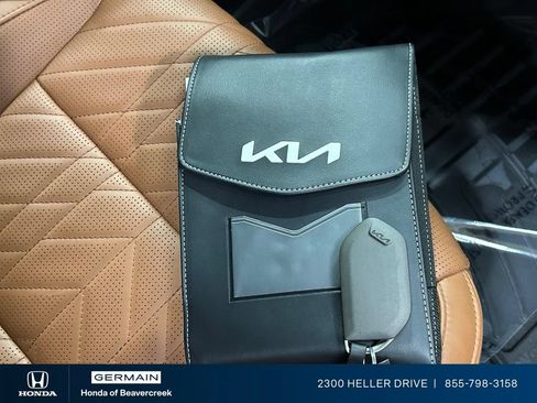 Used 2025 Kia Telluride SX Prestige X-Line AWD/4WD image 32