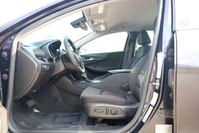 Used 2023 Chevrolet Malibu LT FWD image 13