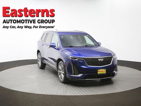 Used 2023 Cadillac XT6 Premium Luxury image 55