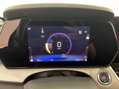 Certified 2024 Chevrolet Trax LT w/ Driver Confidence Package image 25