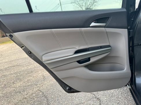 Used 2008 Honda Accord EX-L image 39