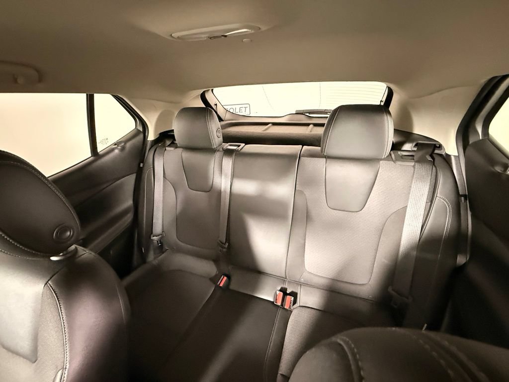 Used 2023 Buick Encore GX Preferred w/ Cold Weather Comfort Package AWD/4WD image 42