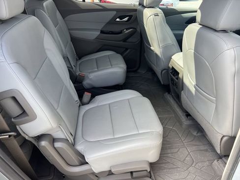 Used 2019 Chevrolet Traverse Premier w/ Driver Confidence II Package image 17