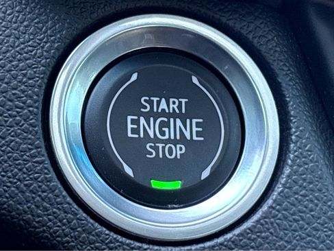 Certified 2022 Cadillac CT4 Luxury w/ Sun And Sound Package image 7